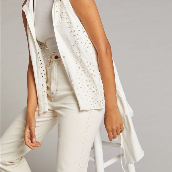 Anthropologie | Eyelet Buttondown Blouse | M/L - Picture 5 of 10